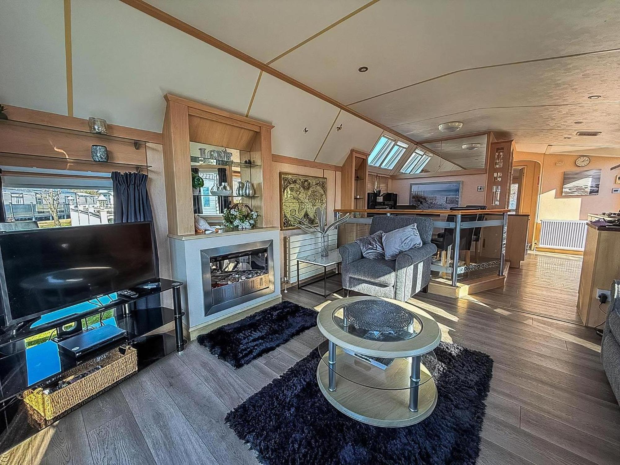 Fantastic Caravan With Stunning Views At Southview Ref 33002ml * Skegness
